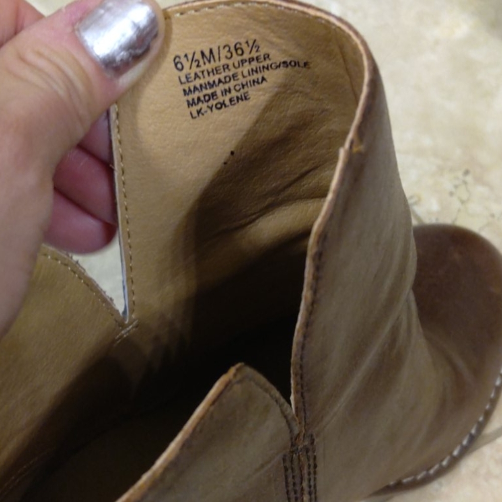 Booties - Picture 4 of 6